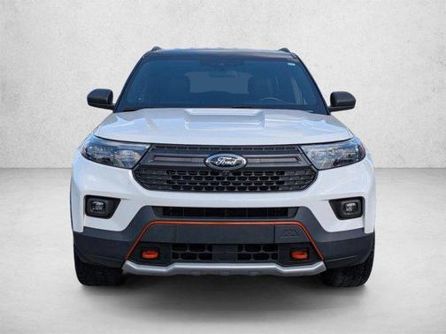 Star White Metallic Tri-Coat 2022 Ford Explorer Timberline