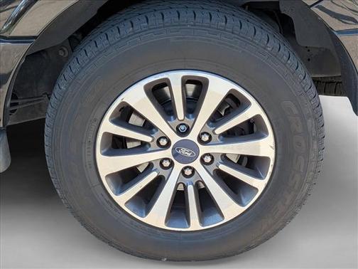 Magnetic 2017 Ford Expedition EL XLT