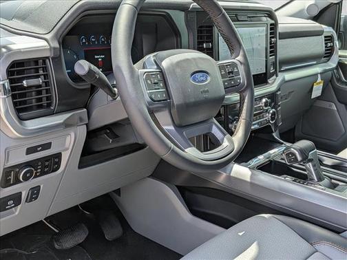 Star White Metallic Tri-Coat 2026 Ford F-150 Lariat