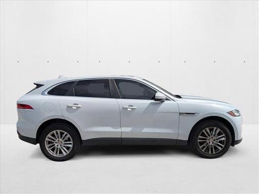 2019 Jaguar F-PACE 25t Prestige