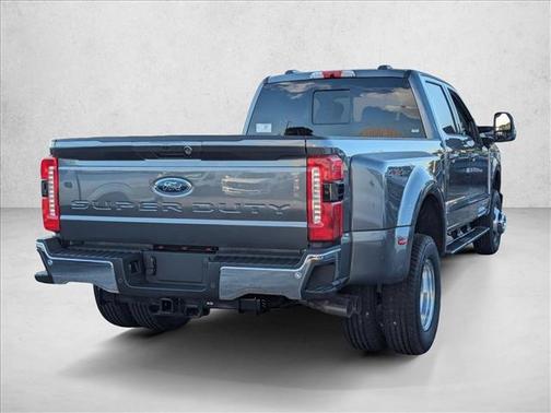 2026 Ford F-350 XLT