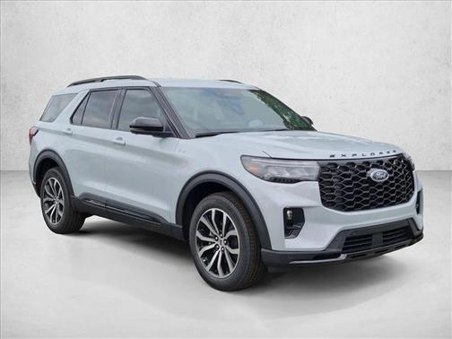 Space White Metallic 2026 Ford Explorer ST-Line