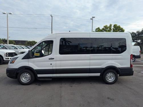 2025 Ford Transit-350 XL