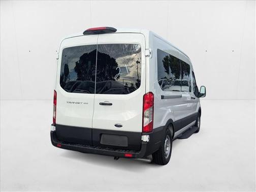 2025 Ford Transit-350 XL