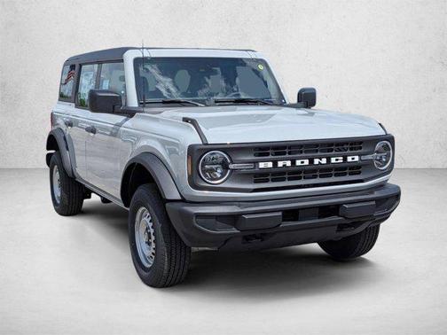 Avalanche Gray 2026 Ford Bronco Base