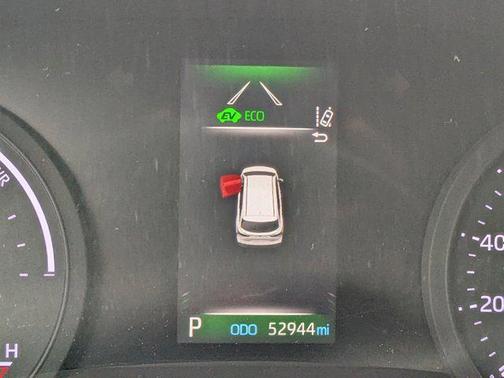 2021 Toyota Sienna XLE 8 Passenger