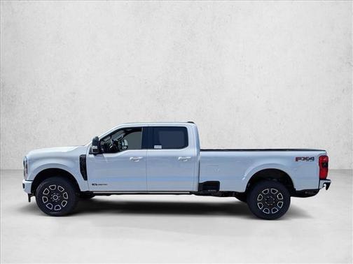 Star White Metallic Tri-Coat 2026 Ford F-350 Platinum