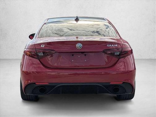 2023 Alfa Romeo Giulia Veloce RWD