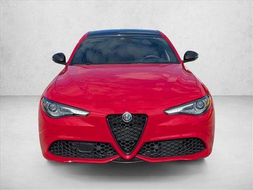 2023 Alfa Romeo Giulia Veloce RWD