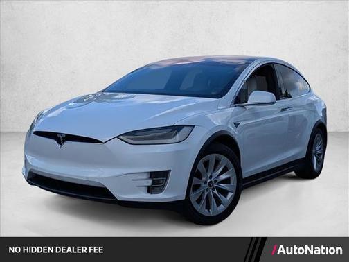 Pearl White Multi-Coat 2018 Tesla Model X 75D