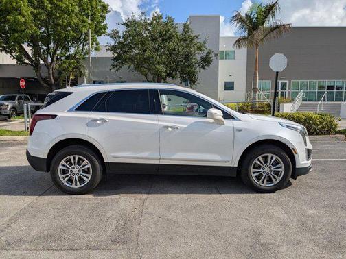 2020 Cadillac XT5 Premium Luxury