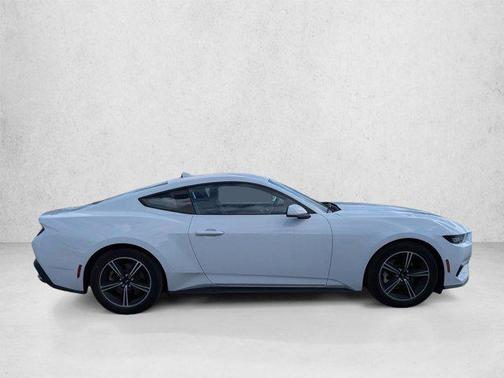 Oxford White 2024 Ford Mustang EcoBoost