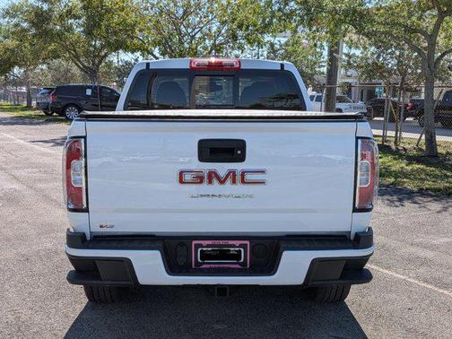 Summit White 2022 GMC Canyon Elevation