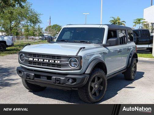 Cactus Gray 2024 Ford Bronco Black Diamond