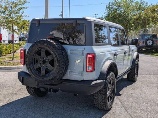 Cactus Gray 2024 Ford Bronco Black Diamond