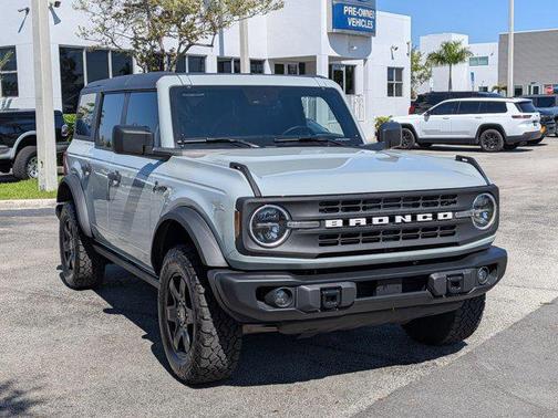 Cactus Gray 2024 Ford Bronco Black Diamond