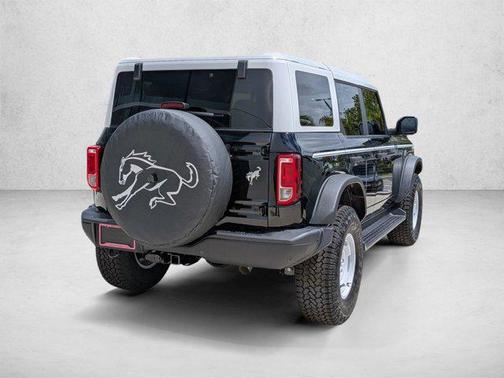 Shadow Black 2026 Ford Bronco Heritage Edition