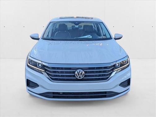 2022 Volkswagen Passat 2.0T SE