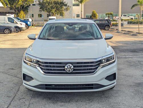 2022 Volkswagen Passat 2.0T SE