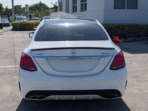2015 Mercedes-Benz C-Class C 300 4MATIC Luxury