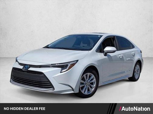 Wind Chill Pearl 2024 Toyota Corolla Hybrid SE