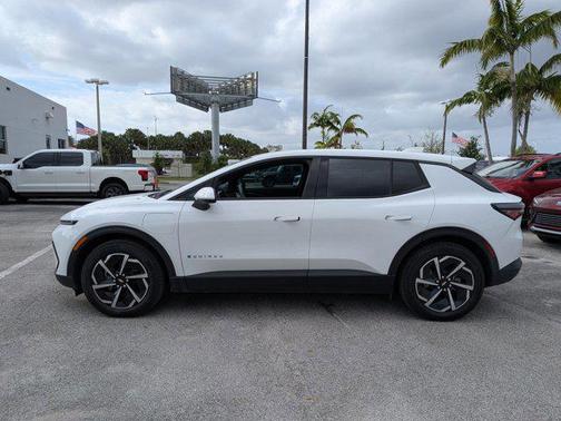 Summit White 2025 Chevrolet Equinox EV LT