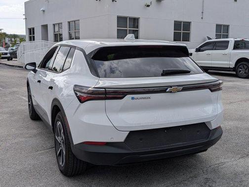 Summit White 2025 Chevrolet Equinox EV LT