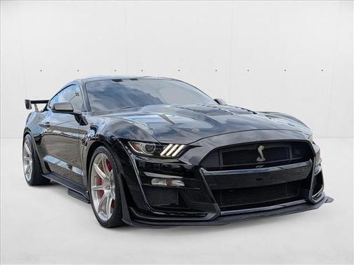 2022 Ford Shelby GT500 Base