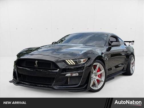 2022 Ford Shelby GT500 Base