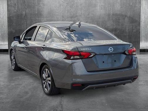 2020 Nissan Versa 1.6 SV