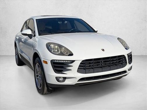 2018 Porsche Macan Sport Edition