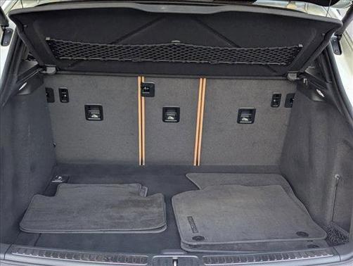 2018 Porsche Macan Sport Edition