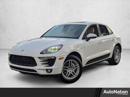 2018 Porsche Macan Sport Edition