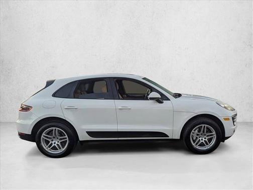 2018 Porsche Macan Sport Edition