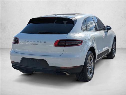 2018 Porsche Macan Sport Edition