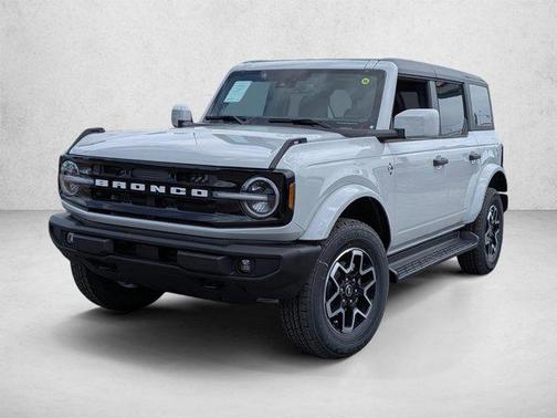 Avalanche Gray 2026 Ford Bronco Outer Banks