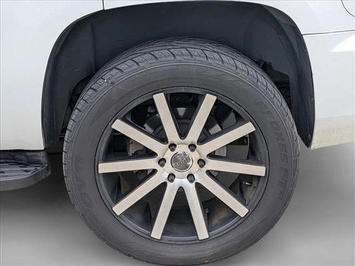 Summit White 2013 Chevrolet Tahoe LT