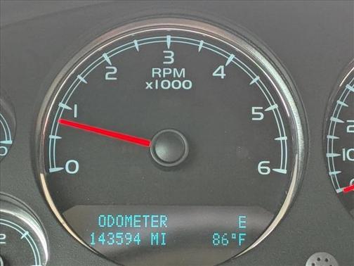Summit White 2013 Chevrolet Tahoe LT