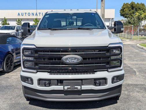 2026 Ford F-250 Platinum