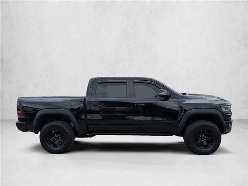 Diamond Black Crystal Pearlcoat 2022 RAM 1500 TRX