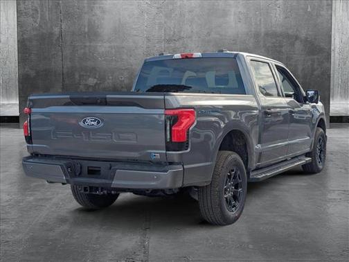 2025 Ford F-150 Lightning XLT