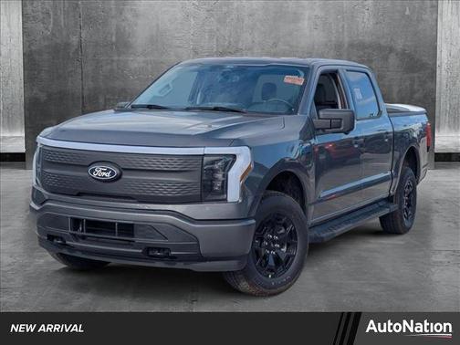 2025 Ford F-150 Lightning XLT