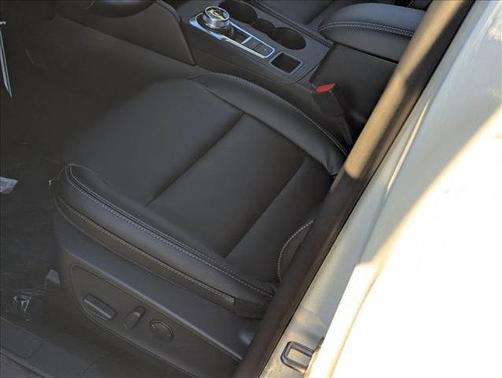 2026 Ford Escape Platinum