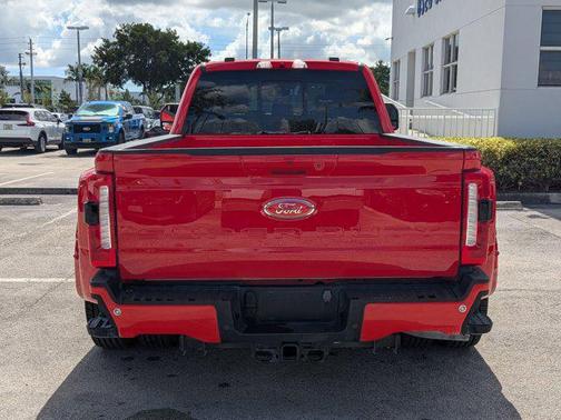 2023 Ford F-350 Lariat
