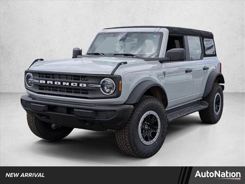 Avalanche Gray 2026 Ford Bronco Base