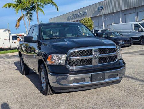 2024 RAM 1500 Classic SLT