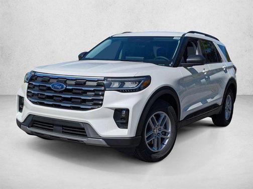 Star White Metallic Tri-Coat 2026 Ford Explorer Active
