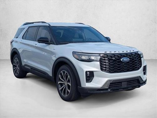 Space White Metallic 2026 Ford Explorer ST-Line