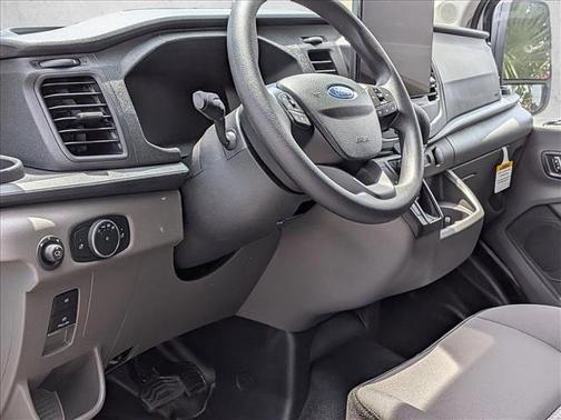 Oxford White 2026 Ford Transit-250 Base