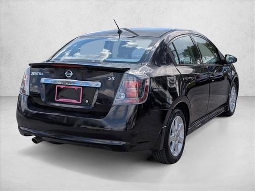 Super Black 2011 Nissan Sentra 2.0 SR